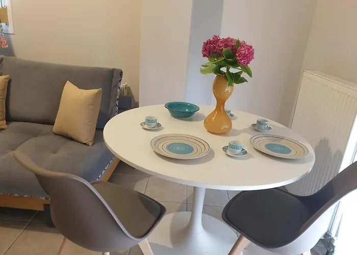 Comfortable Apartment In The Center Of Volos Very Close To The Port